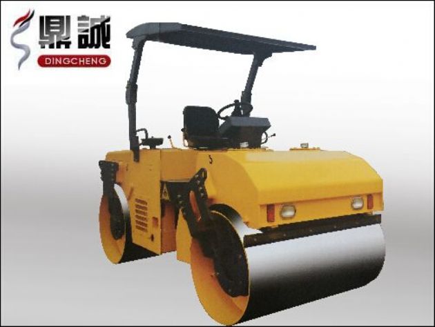 點(diǎn)擊查看詳細(xì)信息<br>標(biāo)題：6噸雙鋼輪振動(dòng)壓路機(jī) 閱讀次數(shù)：12314